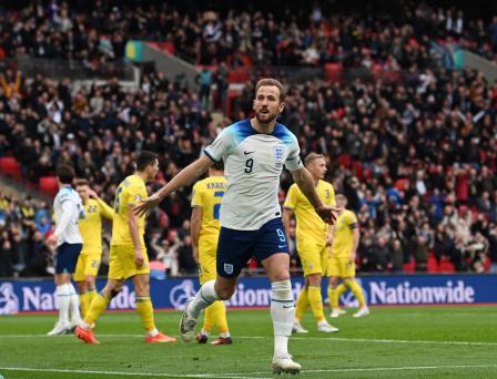 Inglaterra vence Ucrânia com tranquilidade e dispara nas Eliminatórias da Eurocopa